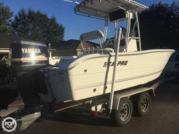 Slide: The Image of Sea Pro 206CC 2005 - 10