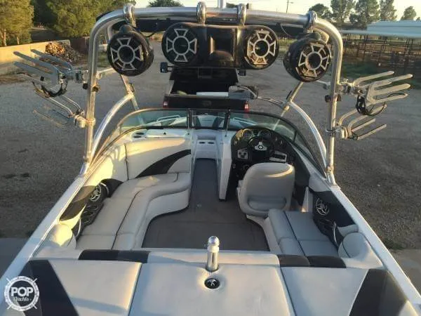 Slide: The Image of Moomba Mobius LSV 2010 - 2