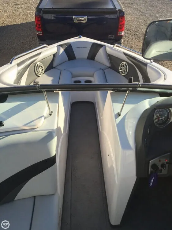 Slide: The Image of Moomba Mobius LSV 2010 - 6