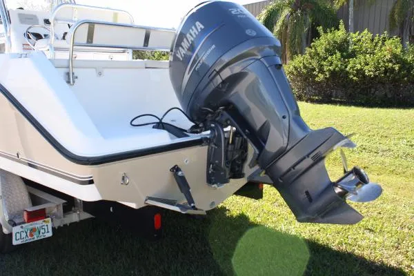 Slide: The Image of Century 2200 Center Console 2007 - 5