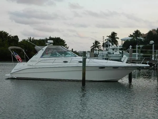 Slide: The Image of Sea Ray Sundancer 1997 - 0