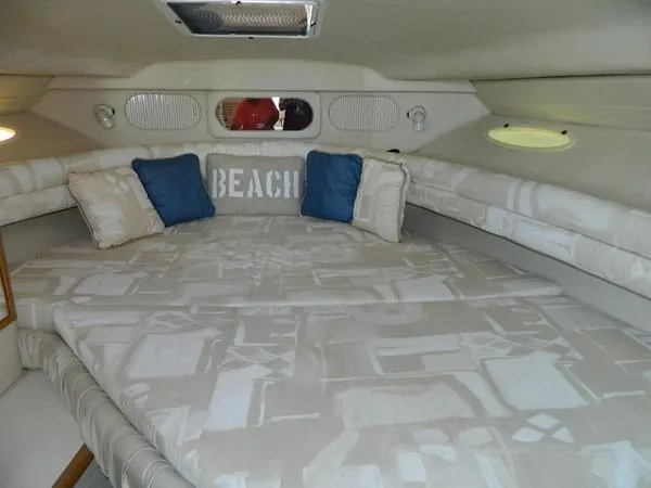 Slide: The Image of Sea Ray Sundancer 1997 - 9