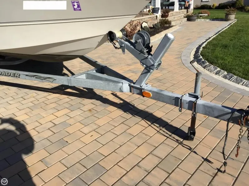 Slide: The Image of Stingray 220 LX Bowrider 2003 - 8