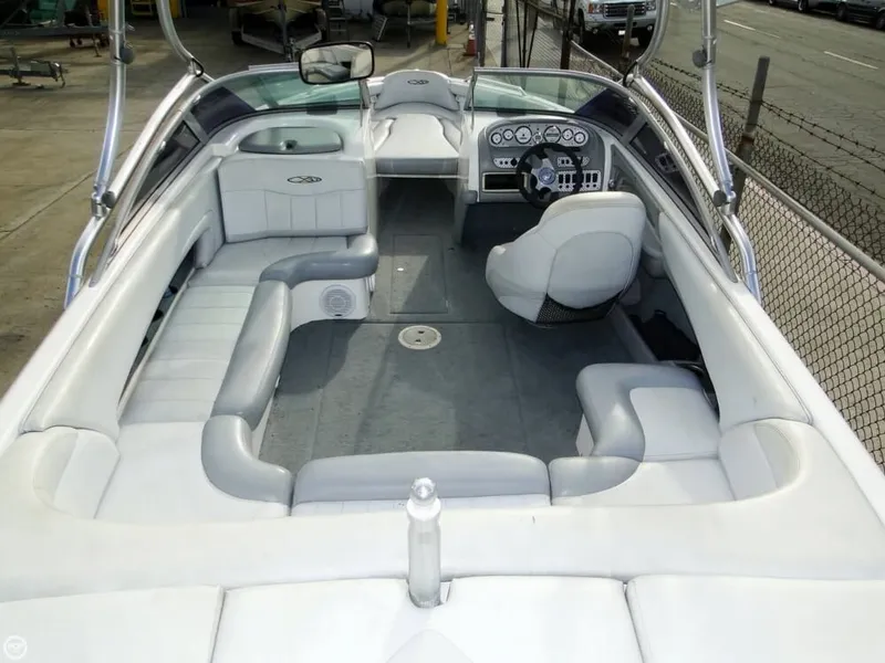 Slide: The Image of Mastercraft X-30 2003 - 7