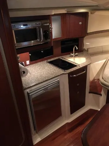 Slide: The Image of Boston Whaler 345 Conquest 2008 - 4