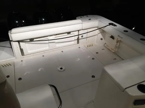 Slide: The Image of Boston Whaler 345 Conquest 2008 - 5