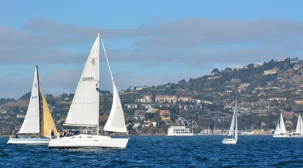 Slide: The Image of Beneteau 321 2000 - 1