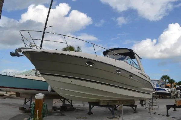 Slide: The Image of Monterey 330 Sport Yacht 2008 - 3