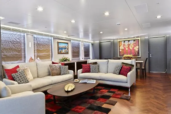 Slide: The Image of Kingship Marine Ltd. Motor Yacht 2012 - 9