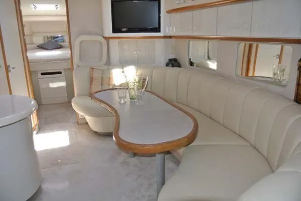 Slide: The Image of Sea Ray 45 Sundancer 1996 - 1