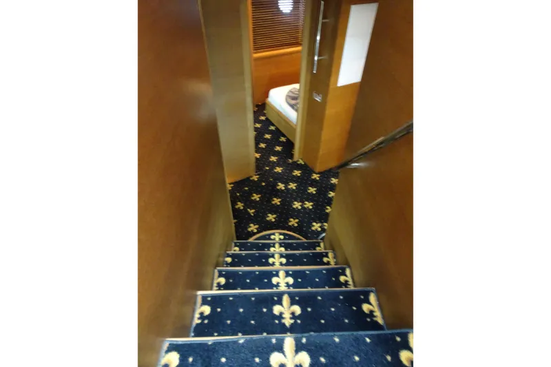 Slide: The Image of Control panel of 2010 Azimut 100 Leonardo yacht with Garmin navigation systems. - 32