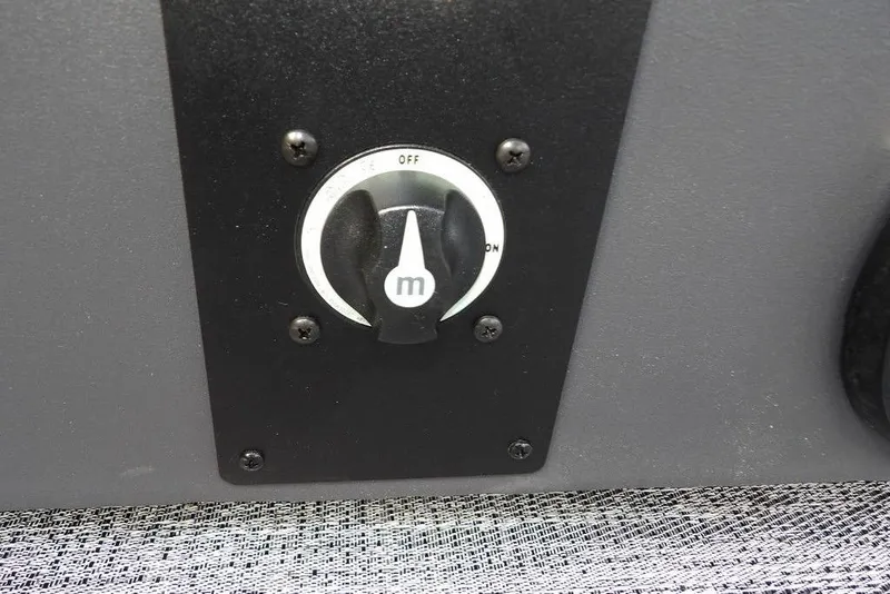 Slide: The Image of Control knob on 2026 Bennington S 22 SSR boat dashboard, showing off/on settings. - 28