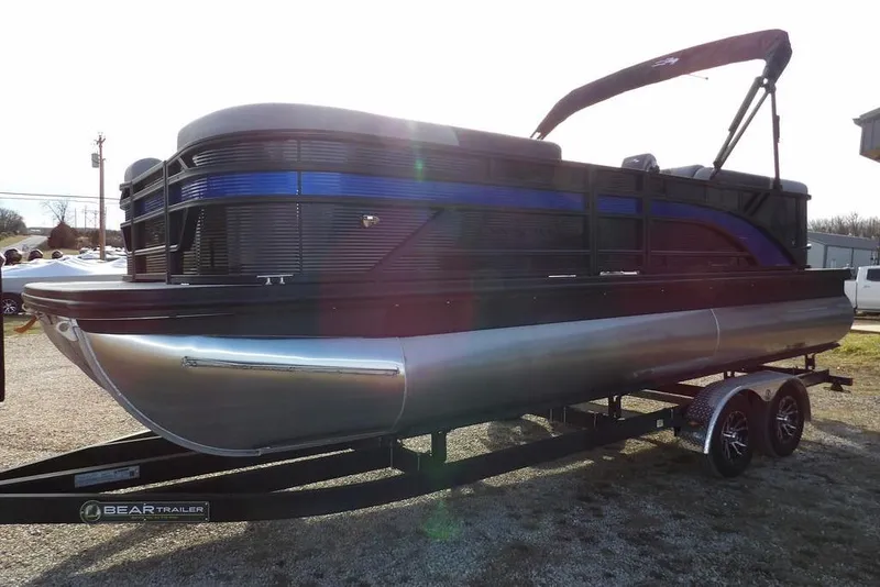 Slide: The Image of 2026 Bennington S 22 SSR pontoon boat on trailer, side view. - 5
