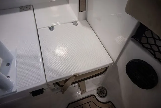 Slide: The Image of Yamaha 222 FSH Sport E 2026 - 14