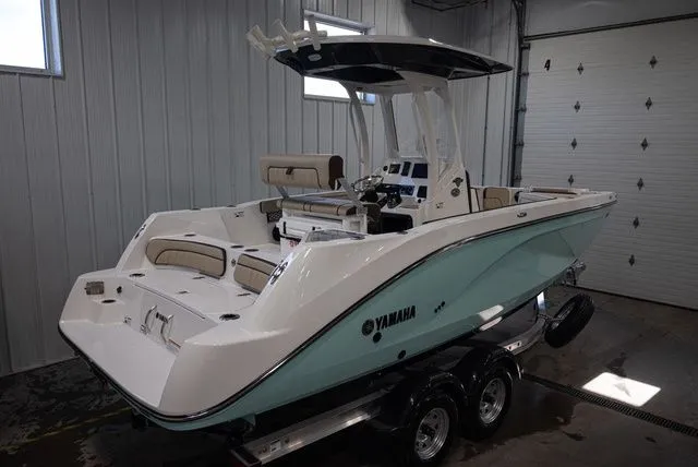 Slide: The Image of Yamaha 222 FSH Sport E 2026 - 3