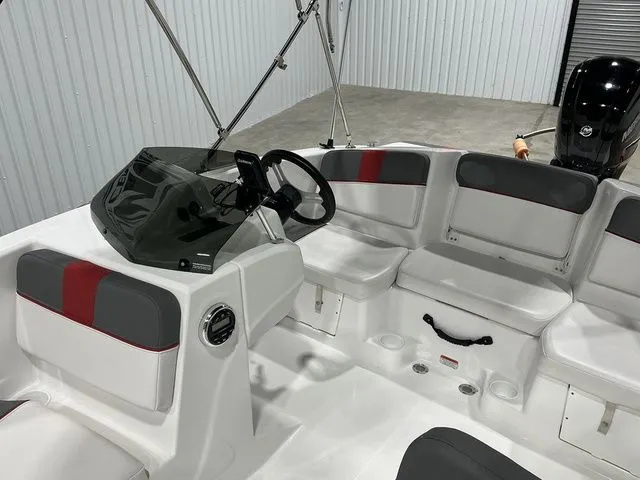 Slide: The Image of Tahoe T16 2024 - 17