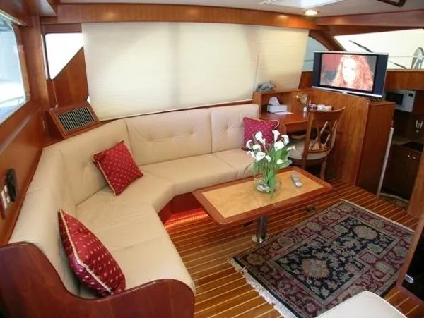 Slide: The Image of Midnight Lace Motor yacht 2003 - 9