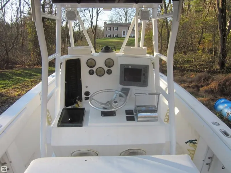 Slide: The Image of Island Runner 31 2001 - 7