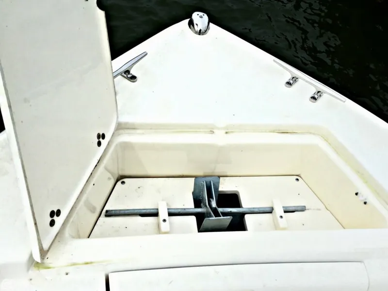 Slide: The Image of Scout 210 XSF 2012 - 10