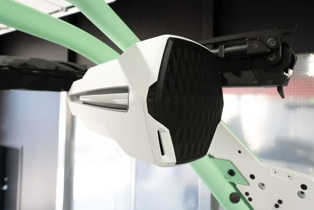 Slide: The Image of Malibu Wakesetter 25 LSV 2026 - 14