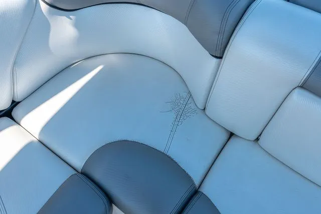 Slide: The Image of MasterCraft X25 2015 - 14