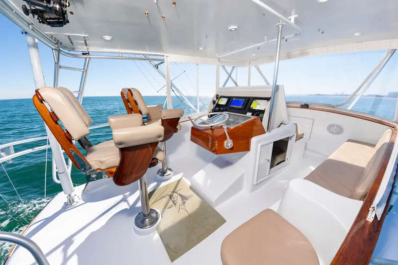 Slide: The Image of Custom Carolina 52 Convertible 1998 - 14
