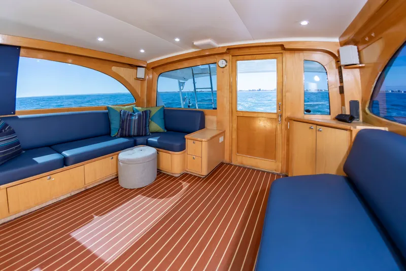 Slide: The Image of Custom Carolina 52 Convertible 1998 - 22