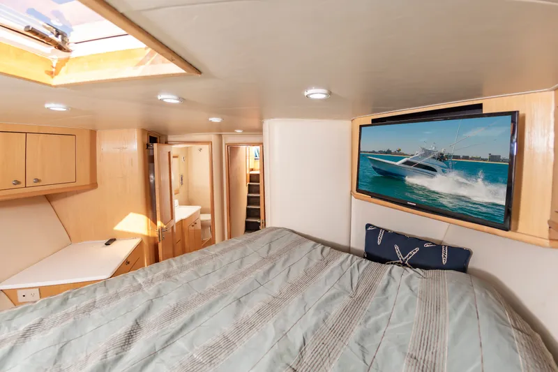 Slide: The Image of Custom Carolina 52 Convertible 1998 - 36