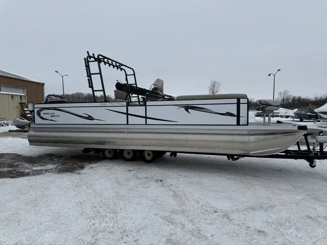 The Image of Angler Quest 8526 Pro Troll 2025 - 1