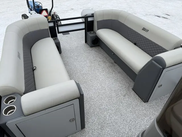 Slide: The Image of Angler Quest 8526 Pro Troll 2025 - 5