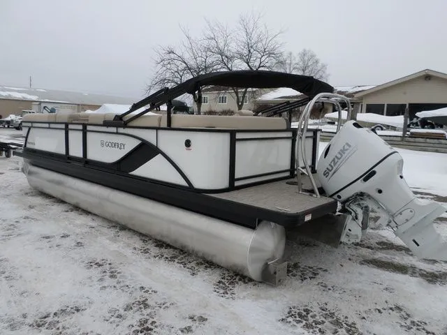 Slide: The Image of Sweetwater SW2286CPSE 2026 - 3