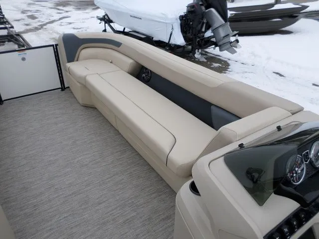 Slide: The Image of Sweetwater SW2286CPSE 2026 - 8