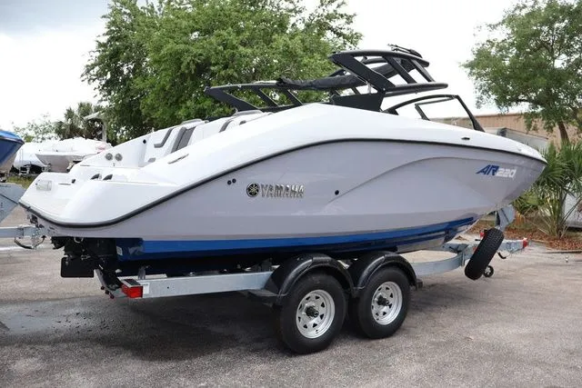 Slide: The Image of Yamaha AR220-DOLPHIN GRAY-GALVANIZED 2026 - 5