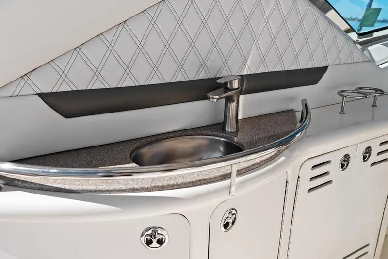 Slide: The Image of Cockpit sink - 40