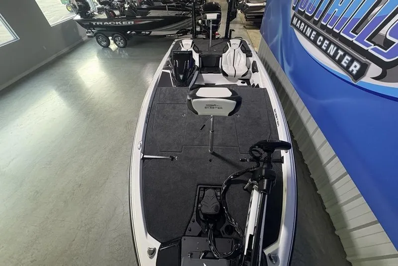 Slide: The Image of 2026 Skeeter ZXE20 boat displayed at Foothills Marine Center showroom. - 29