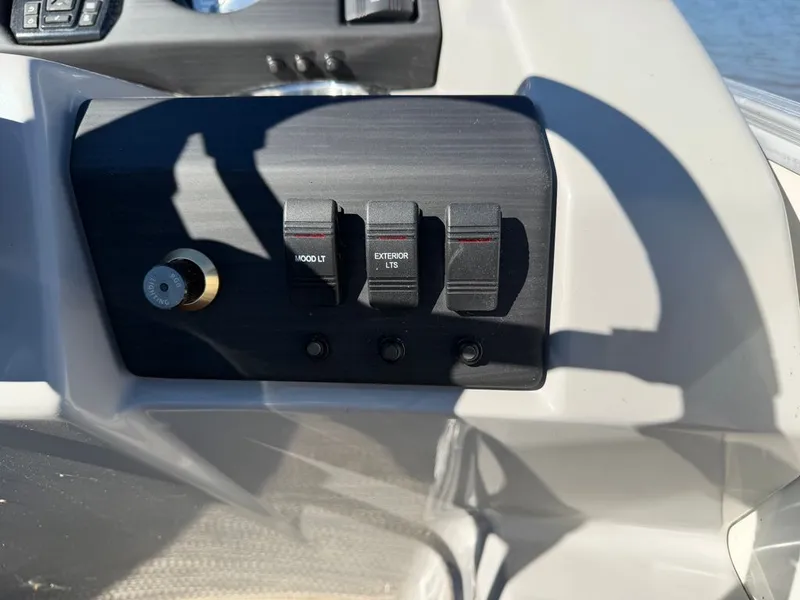 Slide: The Image of Control panel of Bennington SX 22 boat, year 2023. - 12