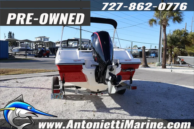 Slide: The Image of Pre-owned 2022 Bayliner VR4 Bowrider OB displayed at Antonietti Marine. - 5