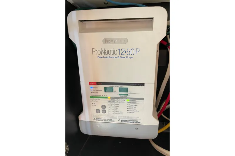 Slide: The Image of ProMariner ProNautic 12-50P charger in 2007 Sea Ray 340 Sundancer boat. - 45