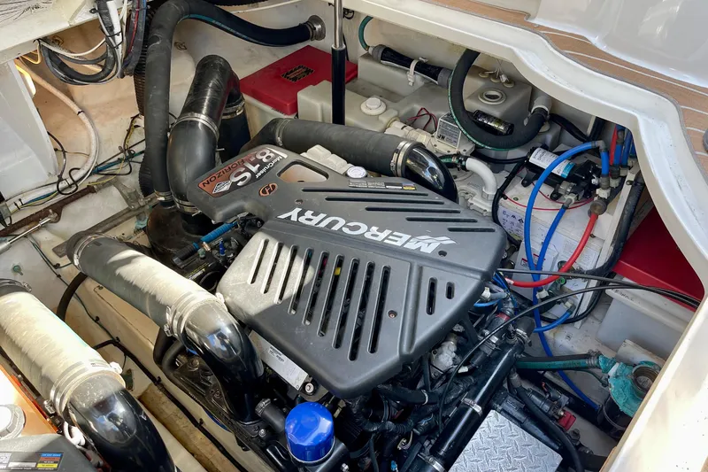 Slide: The Image of Engine compartment of a 2007 Sea Ray 340 Sundancer with MerCruiser 8.1S Horizon engine. - 49