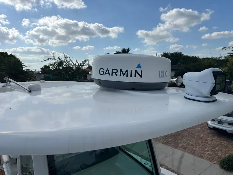 Slide: The Image of Garmin HD radar on a 2013 Boston Whaler 320 Outrage boat. - 30