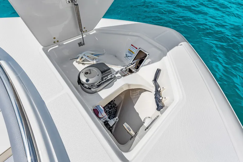 Slide: The Image of Boston Whaler 380 Realm 2026 - 63