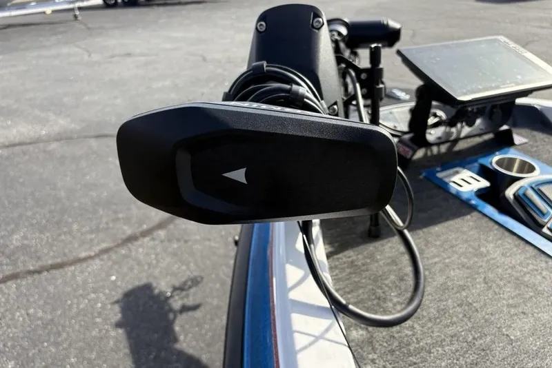 Slide: The Image of Close-up of a 1997 Javelin 400 SE boat's trolling motor and control panel. - 9