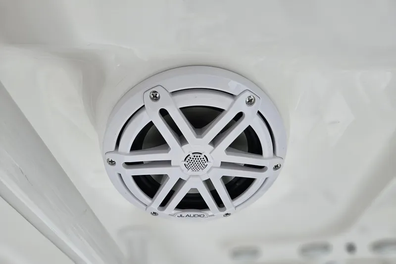 Slide: The Image of White JL Audio speaker on 2026 Sea Hunt BX 22 BR boat ceiling. - 18