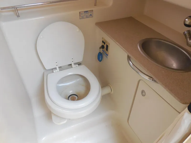 Slide: The Image of Sea Ray 290 Sundancer 2007 - 101