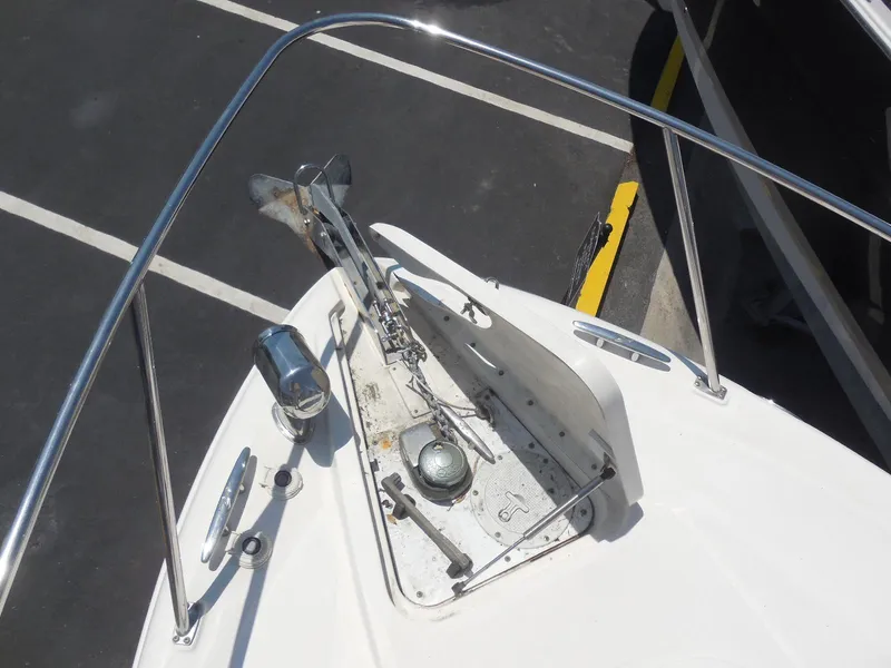 Slide: The Image of Bow of 2007 Sea Ray 290 Sundancer with anchor and railing. - 31