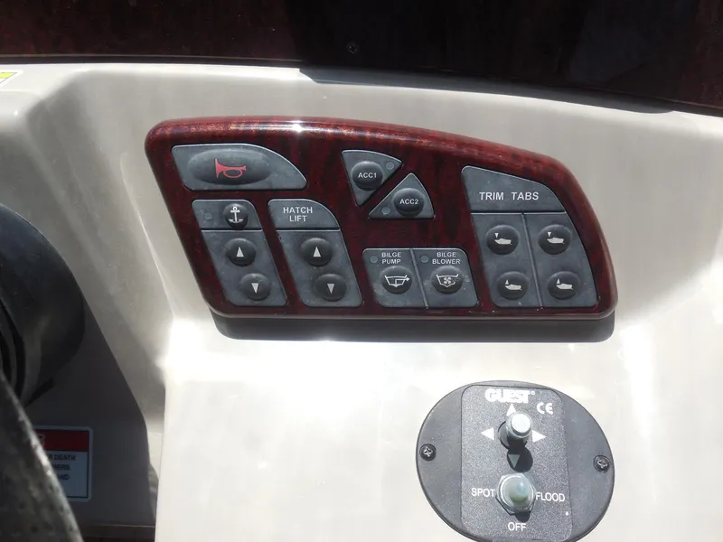 Slide: The Image of Sea Ray 290 Sundancer 2007 - 51