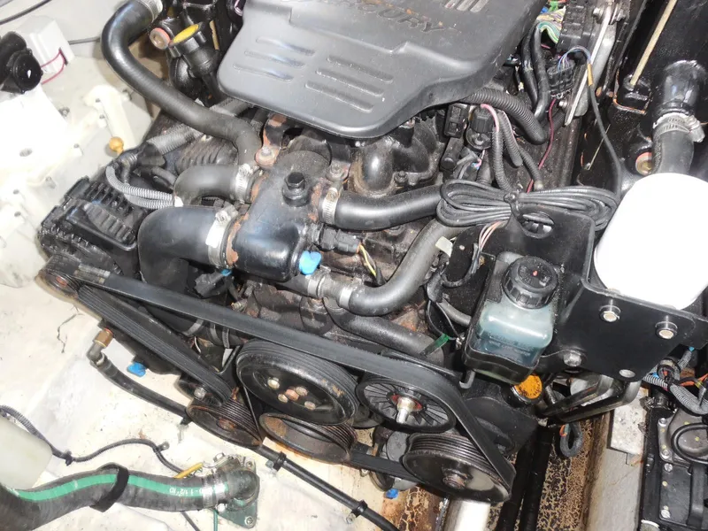 Slide: The Image of Sea Ray 290 Sundancer 2007 - 55