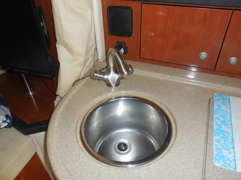 Slide: The Image of Sea Ray 290 Sundancer 2007 - 83