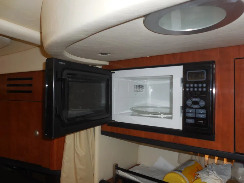 Slide: The Image of Sea Ray 290 Sundancer 2007 - 89