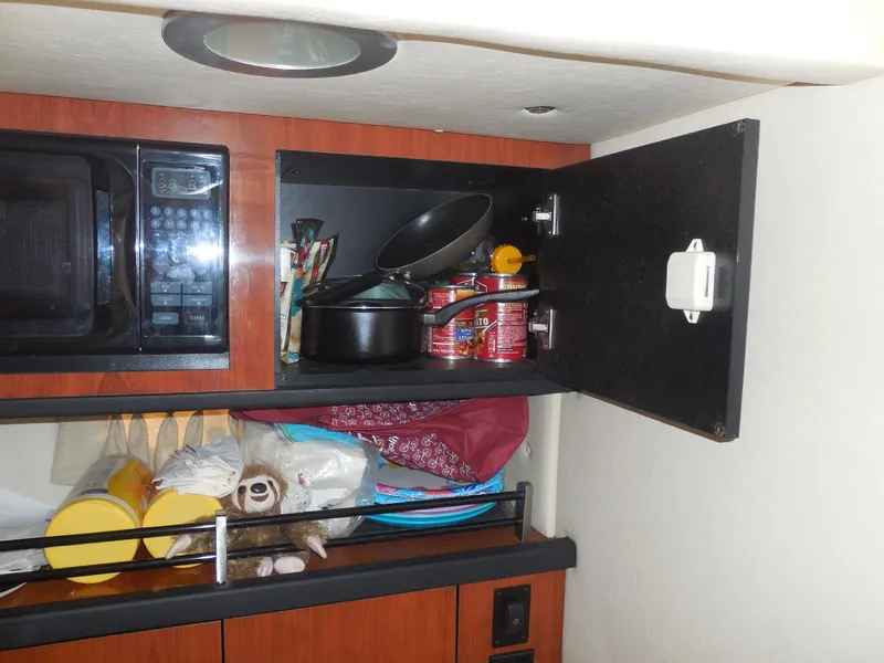 Slide: The Image of Sea Ray 290 Sundancer 2007 - 90